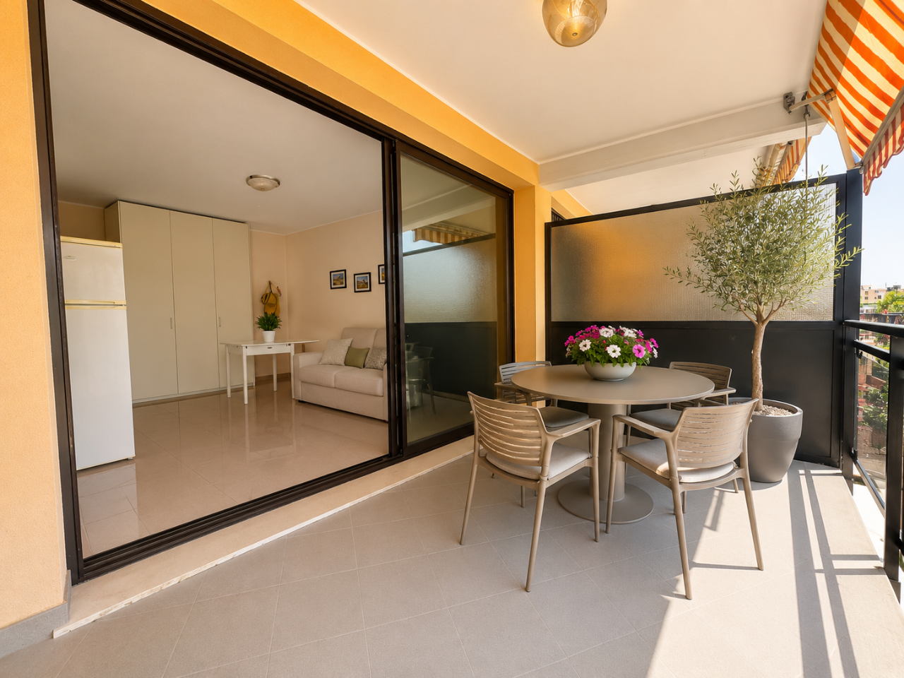 https://www.vincimmobili.it/images/com_adsmanager/contents/sanremo-av10_1117_2_m.jpg
